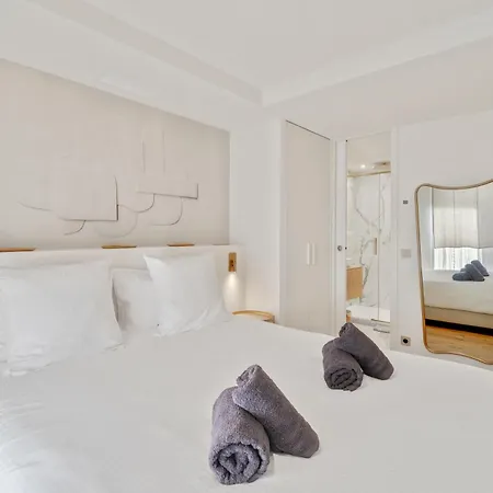 Chez Claire Proche Place Des Lices 아파트 쎙뜨호뻬